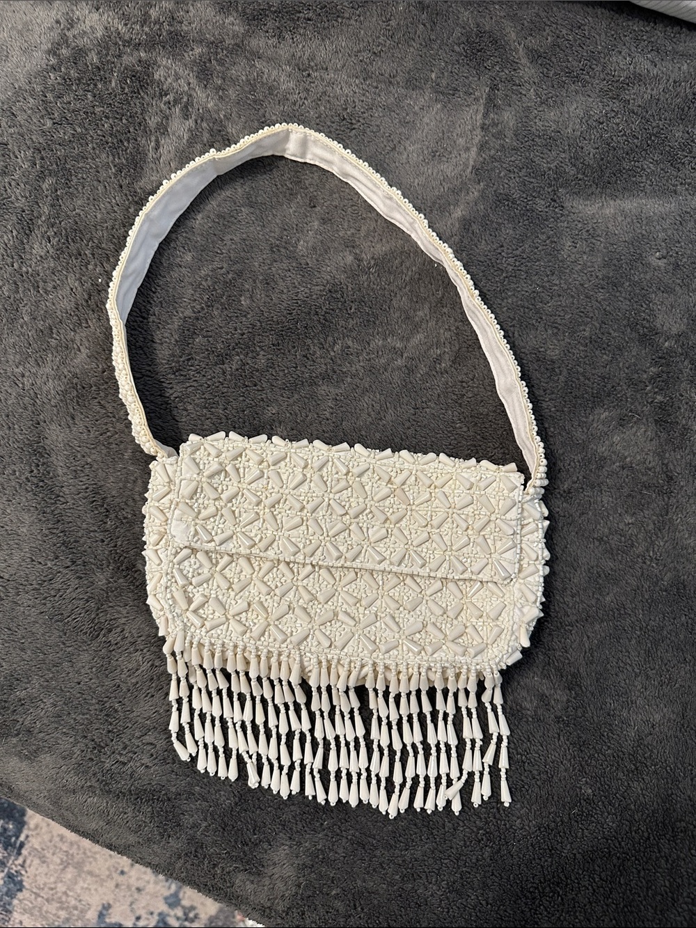 Antik Kraft White Beaded Fringe Shoulder Bag
